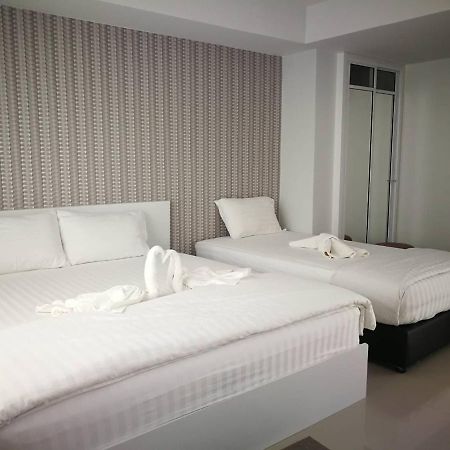 พิมาย เรสซิเดนซ์ Apartment Phimai ภายนอก รูปภาพ